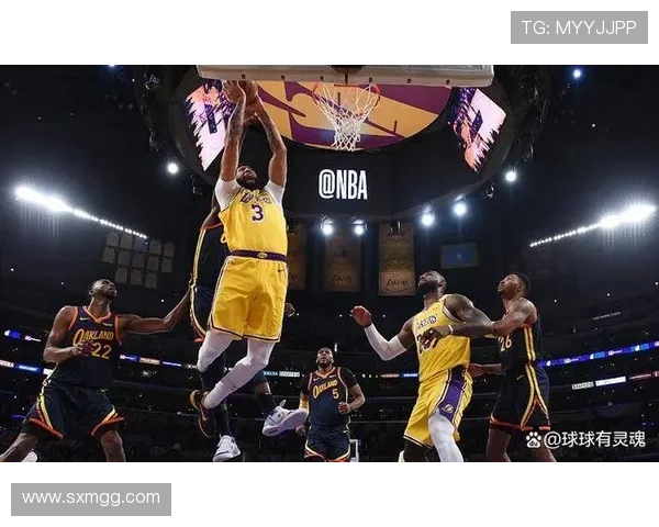 湖人16分逆转掘金末节崩盘惨